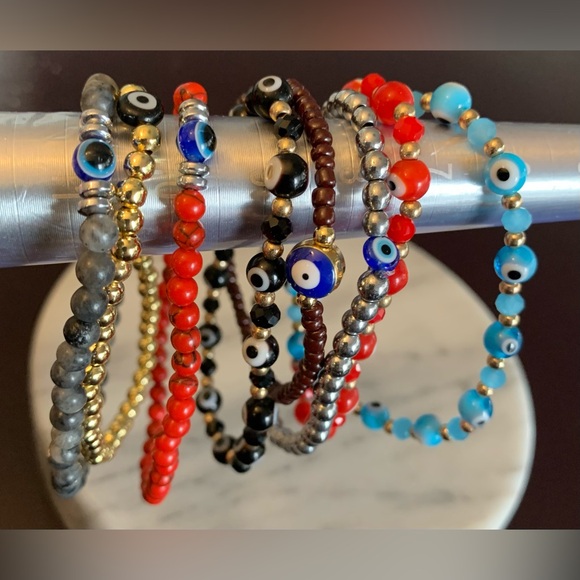 (8X) Evil Eye Bundle Stretchy Bracelets - Picture 2 of 2